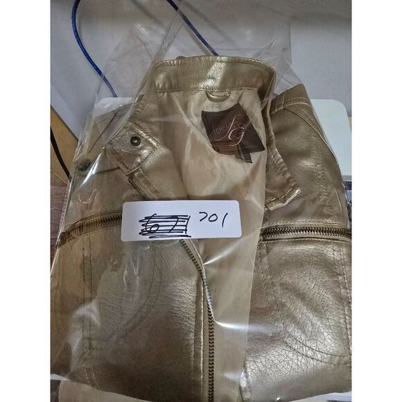 Gold Faux Leather Moto Jacket  Zipper Pockets Snap Collar mob wife 80's retro - Picture 9 of 10